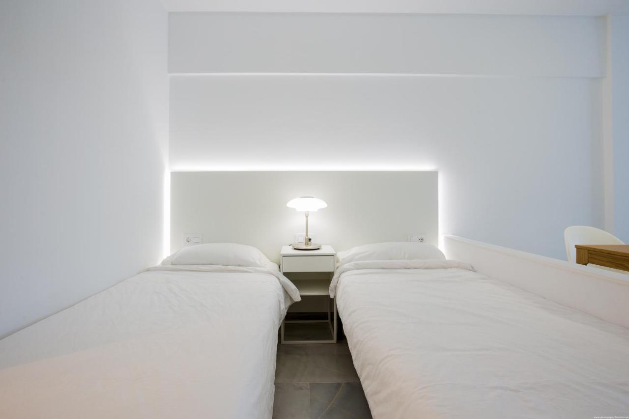 White Studio - La Caleta 阿德耶 外观 照片